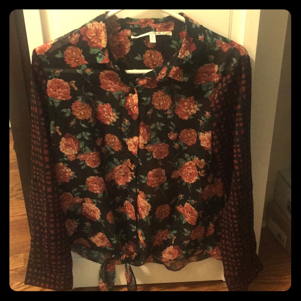 Button Up Top